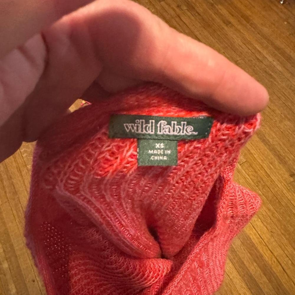 Wild fable sweater. Xs